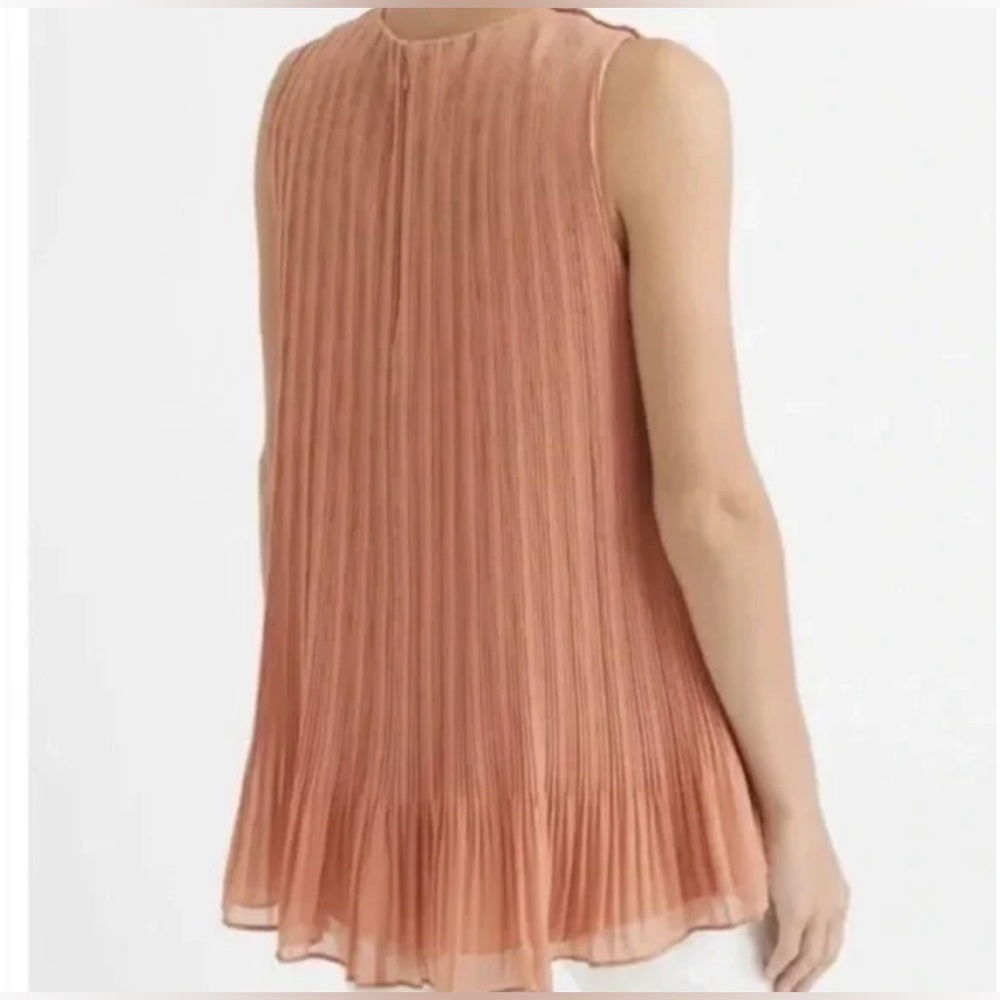 NWT Club Monaco Pleated Swing Top - Picture 3 of 5